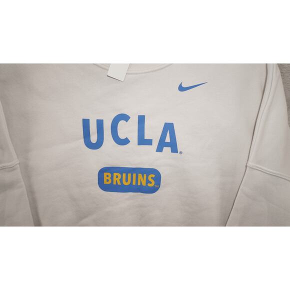 Nike UCLA Bruins Campus Collection Cropped Crewneck Sweatshirt (Loose Fit) - Picture 4 of 5
